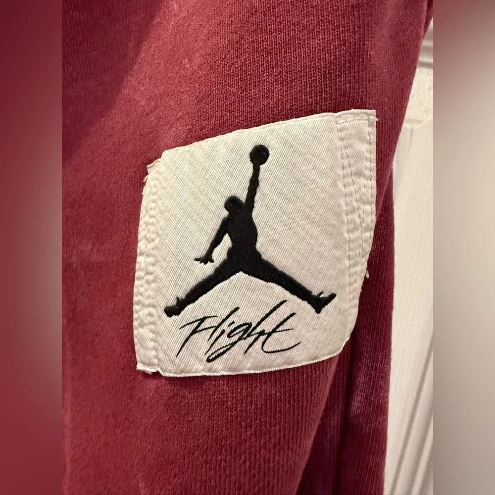 Jordan Essentials Statement Washed Fleece Joggers in burgundy/wine NWOT